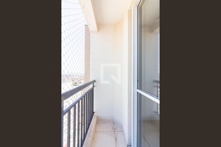 Sacada de apartamento para alugar com 2 quartos, 52m² em Padroeira, Osasco