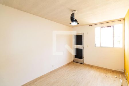 Sala de apartamento para alugar com 2 quartos, 44m² em Inhoaíba, Rio de Janeiro