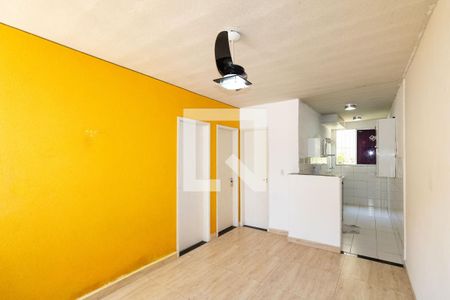 Sala de apartamento para alugar com 2 quartos, 44m² em Inhoaíba, Rio de Janeiro