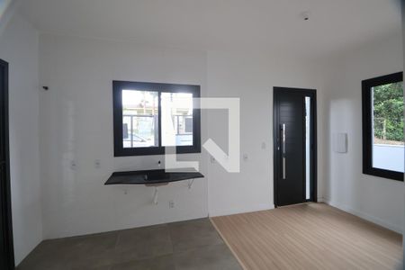 Sala/Cozinha de casa à venda com 2 quartos, 46m² em São José, Canoas