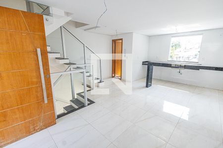 Sala de casa à venda com 3 quartos, 125m² em Copacabana, Belo Horizonte