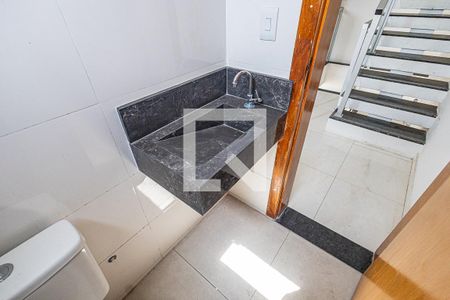 Lavabo de casa à venda com 3 quartos, 125m² em Copacabana, Belo Horizonte