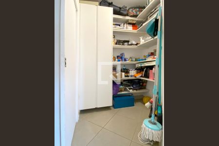 Quarto de apartamento à venda com 3 quartos, 100m² em Anchieta, Belo Horizonte