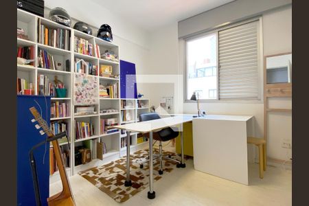 Quarto de apartamento à venda com 3 quartos, 100m² em Anchieta, Belo Horizonte