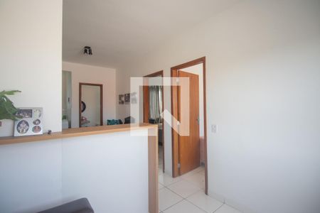 Sala de apartamento para alugar com 2 quartos, 40m² em Raul Veiga, São Gonçalo