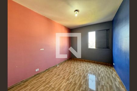 Quarto 1 de apartamento para alugar com 2 quartos, 55m² em Vila Scarpelli, Santo André