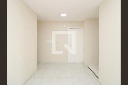 Sala de apartamento para alugar com 2 quartos, 45m² em Vila Santos, São Paulo