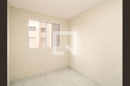 Quarto 1 de apartamento para alugar com 2 quartos, 45m² em Vila Santos, São Paulo