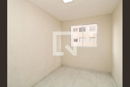 Quarto 1 de apartamento para alugar com 2 quartos, 45m² em Vila Santos, São Paulo