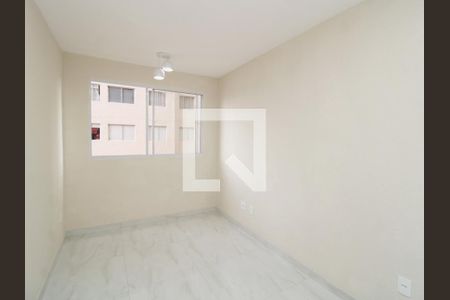 Sala de apartamento para alugar com 2 quartos, 45m² em Vila Santos, São Paulo