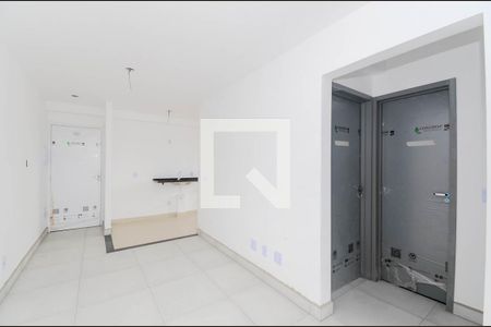 Sala de apartamento à venda com 2 quartos, 47m² em Jardim Aida, Guarulhos