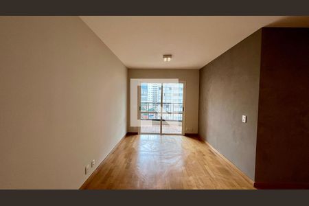 Sala de apartamento para alugar com 2 quartos, 74m² em Pinheiros, São Paulo