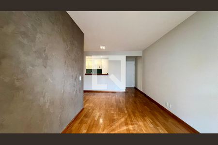 Sala de apartamento para alugar com 2 quartos, 74m² em Pinheiros, São Paulo