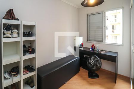 Quarto 1 de apartamento à venda com 2 quartos, 54m² em Parque Bristol, São Paulo