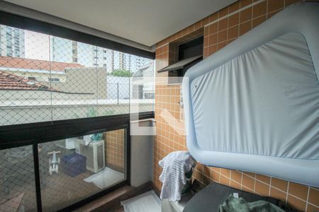 varanda de apartamento para alugar com 3 quartos, 123m² em Vila Regente Feijó, São Paulo