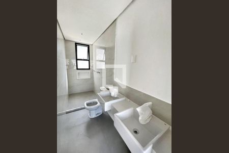 Apartamento à venda com 159m², 3 quartos e 2 vagas Apartamento à venda com 159m², 3 quartos e 2 vagasBanheiro 2