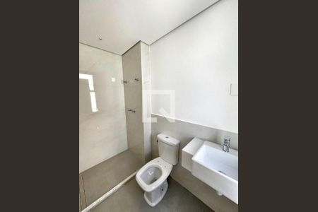 Apartamento à venda com 159m², 3 quartos e 2 vagas Apartamento à venda com 159m², 3 quartos e 2 vagasBanheiro 2