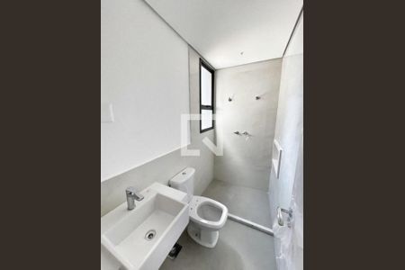 Apartamento à venda com 159m², 3 quartos e 2 vagas Apartamento à venda com 159m², 3 quartos e 2 vagasBanheiro 1