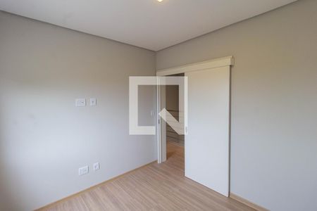 Quarto 1 de casa à venda com 3 quartos, 180m² em Cristo Rei, São Leopoldo