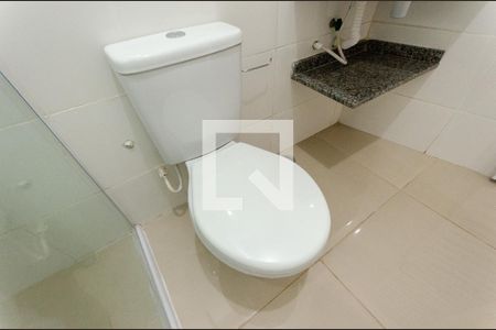 Banheiro de apartamento para alugar com 1 quarto, 36m² em Vila Marina, São Paulo