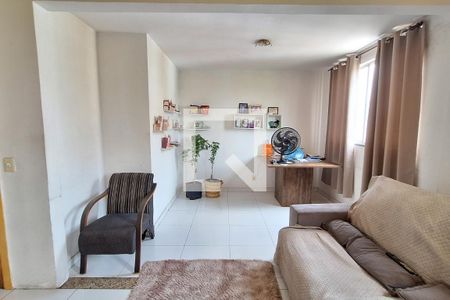 Sala de casa para alugar com 2 quartos, 138m² em Jardim Primavera, Duque de Caxias