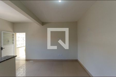 Sala de casa de condomínio para alugar com 1 quarto, 39m² em Vila Marina, São Paulo