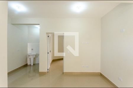 Sala de casa de condomínio para alugar com 1 quarto, 30m² em Vila Marina, São Paulo