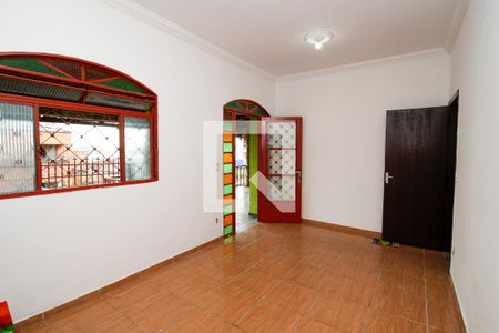 Sala  de casa para alugar com 3 quartos, 300m² em Santa Cruz, Belo Horizonte