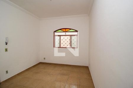 Sala  de casa para alugar com 3 quartos, 300m² em Santa Cruz, Belo Horizonte