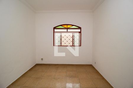 Sala  de casa para alugar com 3 quartos, 300m² em Santa Cruz, Belo Horizonte