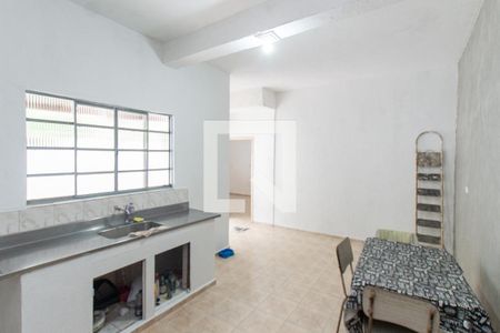 Sala e Cozinha  de casa para alugar com 1 quarto, 60m² em Parque Vitoria, São Paulo