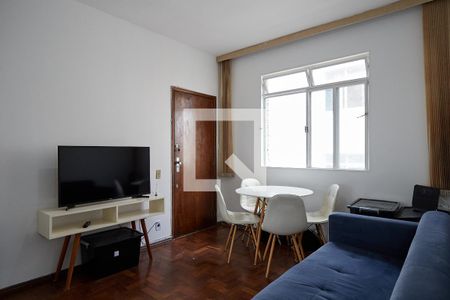 Sala de apartamento para alugar com 2 quartos, 120m² em Santa Efigênia, Belo Horizonte