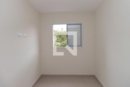 Quarto 1 de apartamento para alugar com 2 quartos, 48m² em Vila Mazzei, São Paulo