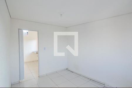 Sala/Quarto de casa para alugar com 1 quarto, 40m² em Jardim Olavo Bilac, São Bernardo do Campo