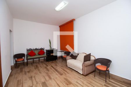 Sala de apartamento à venda com 5 quartos, 150m² em Floresta, Belo Horizonte