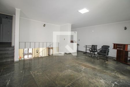 Sala de estar de casa para alugar com 3 quartos, 309m² em Jardim Flamboyant, Campinas