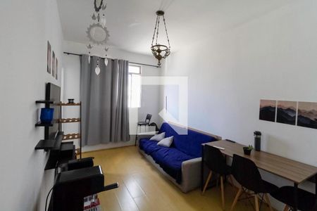 Sala de apartamento à venda com 1 quarto, 34m² em Carmo, Belo Horizonte