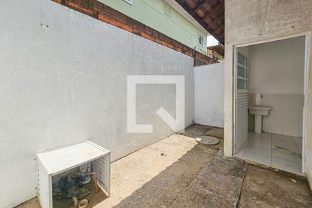 Varanda  de apartamento para alugar com 2 quartos, 75m² em Jardim Virginia, Guarujá