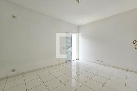 Quarto 1 de apartamento para alugar com 2 quartos, 75m² em Jardim Virginia, Guarujá