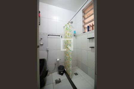 Banheiro social de apartamento à venda com 1 quarto, 47m² em Copacabana, Rio de Janeiro