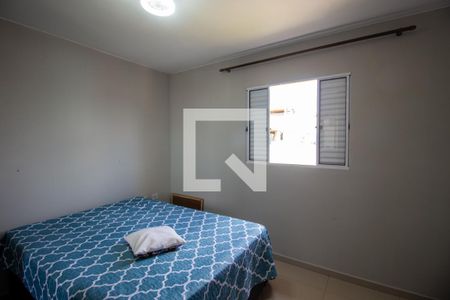 Quarto 1 de casa de condomínio à venda com 2 quartos, 60m² em Vila Campanela, São Paulo