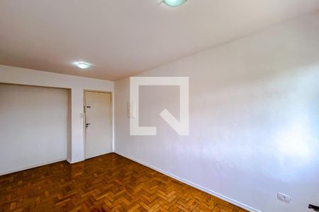 Sala de apartamento para alugar com 2 quartos, 75m² em Água Rasa, São Paulo