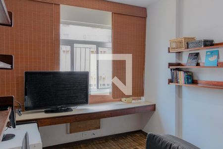 Quarto 1 de apartamento à venda com 3 quartos, 140m² em Copacabana, Rio de Janeiro