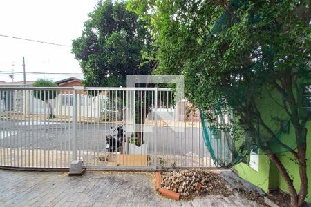 Vista da sala  de casa à venda com 3 quartos, 170m² em Jardim Nova Europa, Campinas