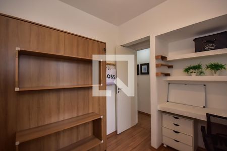 Quarto 1 de apartamento para alugar com 3 quartos, 180m² em Paraíso do Morumbi, São Paulo