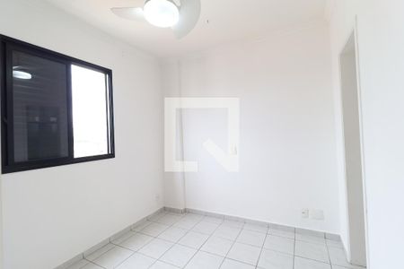 Suíte de apartamento à venda com 3 quartos, 70m² em Vila Gustavo, São Paulo