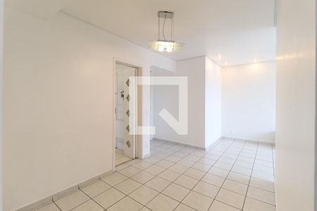 Sala de apartamento à venda com 3 quartos, 70m² em Vila Gustavo, São Paulo