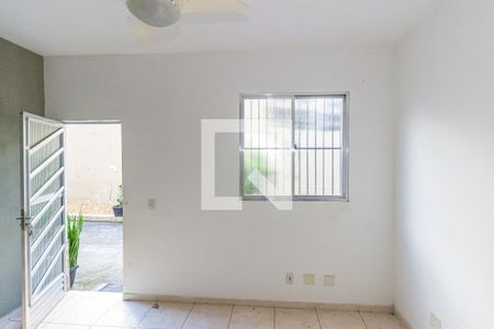 Apartamento à venda com 3 quartos, 50m² em Cascadura, Rio de Janeiro