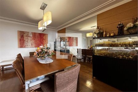 Apartamento à venda com 3 quartos, 172m² em Vila Romana, São Paulo