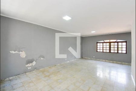 Sala de casa para alugar com 3 quartos, 200m² em Vila Rio de Janeiro, Guarulhos